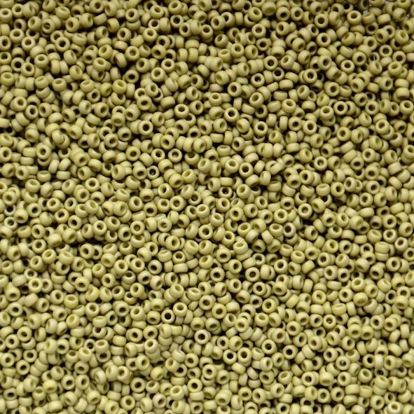 15-2032 Matt Op Golden Olive Lustre Size 15 Seed Beads