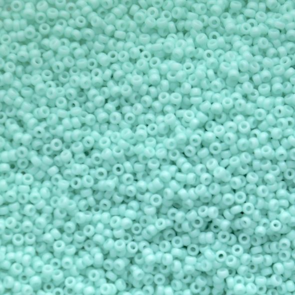 15-4472 Dur Op Seafoam Size 15 Seed Beads