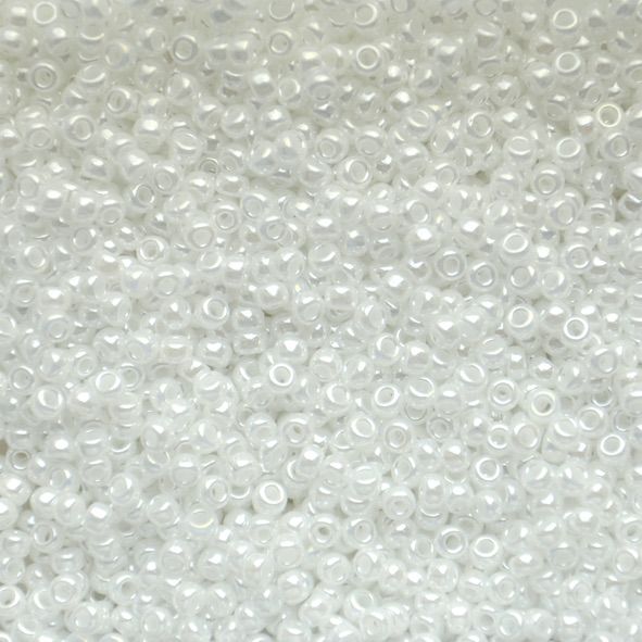 RC8-0528 White Ceylon Size 8 Seed Beads