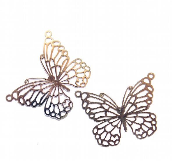 MB953 20x27mm Flat Stamped Silver Butterfly Filigree