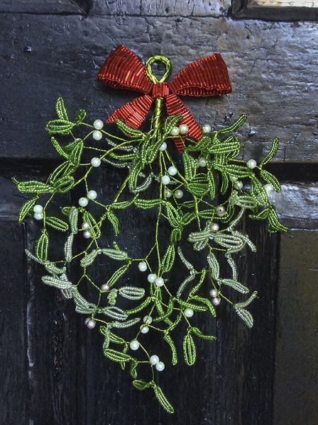 Mistletoe Decoration Kit