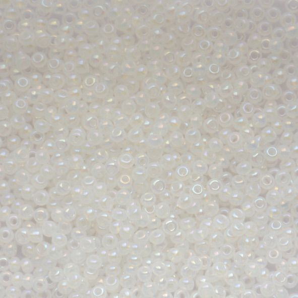 RC017 Alabaster AB Size 10 Seed Beads
