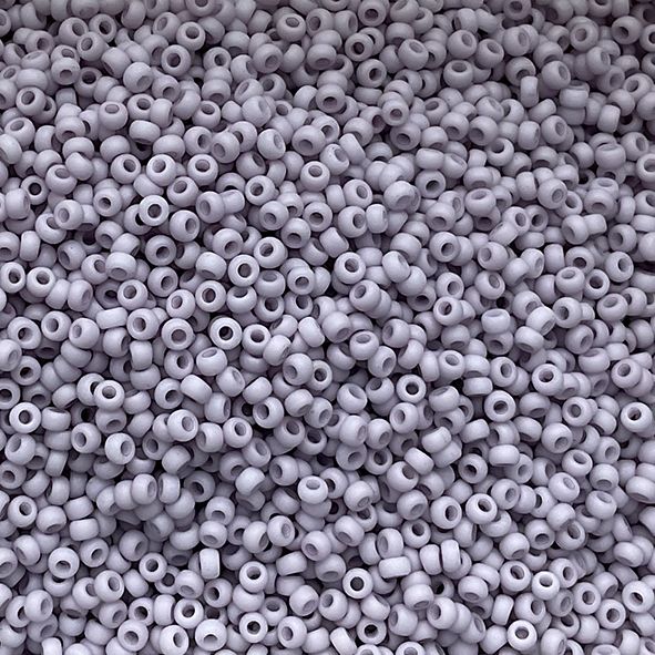 RC11-2025 Matt Lavender Size 11 Seed Beads