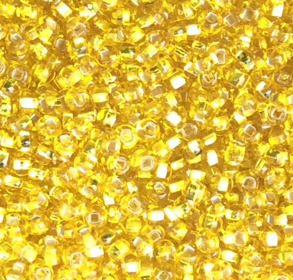RC1119 SL Yellow Size 8 Seed Beads