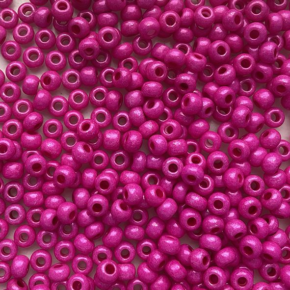 RC1308 Gloss Cerise Size 8 Seed Beads
