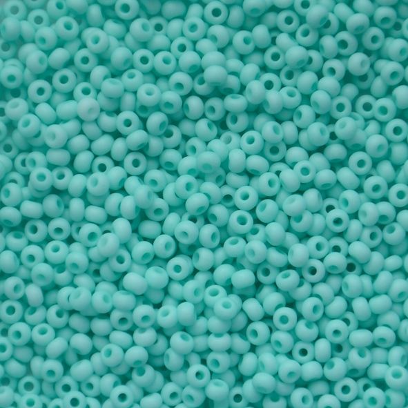 RC504 Porcelain Pale Teal Size 10 Seed Beads