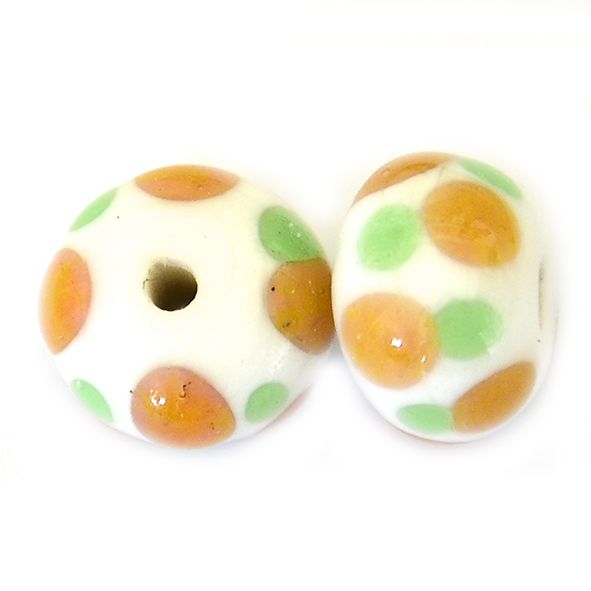 GL6622 Pastel Green and Orange on White Bead