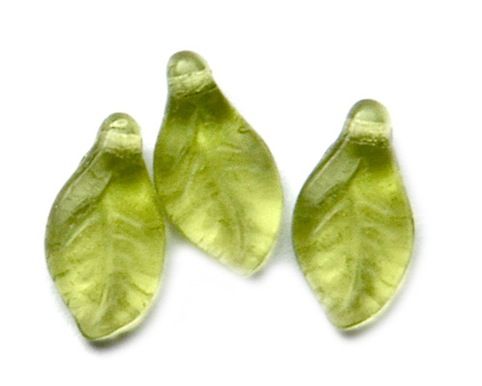 GL3363 Clear Olive TO Leaf Bead