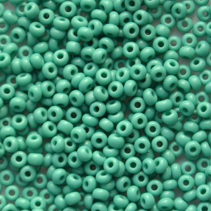 RC583 Op Chalk Teal Size 8 Seed Beads