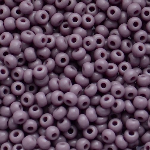 RC327 Chalk Purple Size 10 Seed Beads