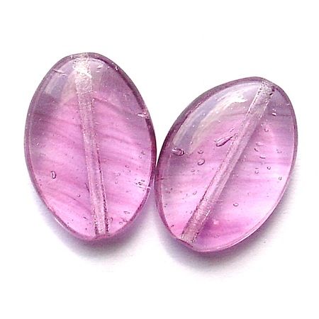 GL1395 12x16mm Clear Purple Marl cushioned oval