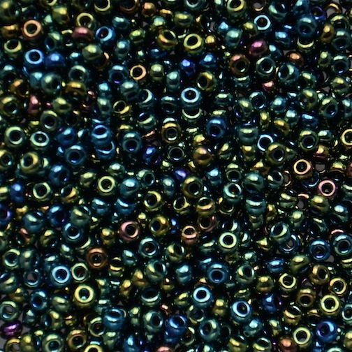 RC614 Op Green Scarab Size 10 Seed Beads