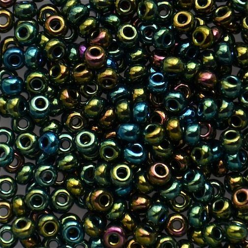 RC637 Op Green Scarab Size 8 Seed Beads