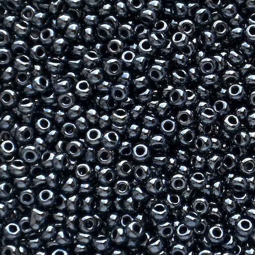 RC707 Gunmetal Pearl Size 10 Seed Beads