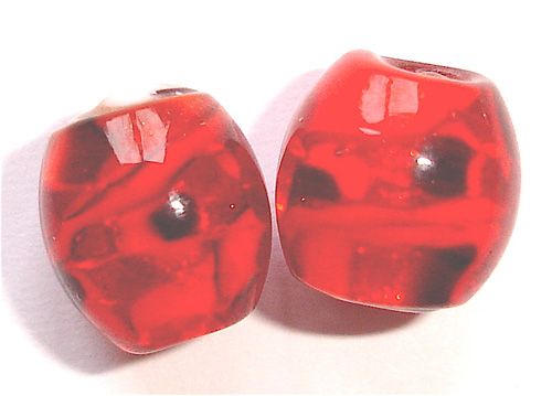 GL2917 8x10mm bright red oval with goldstone decoration