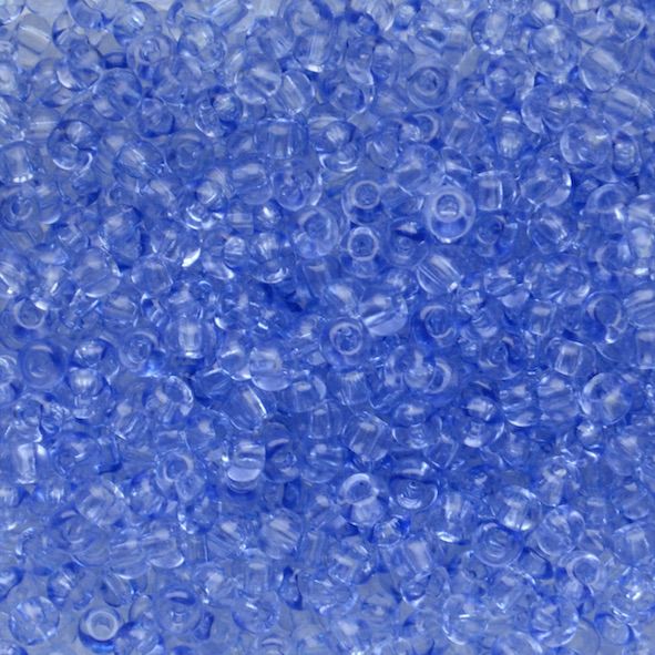 RC489 Trans Periwinkle Size 6 Seed Beads