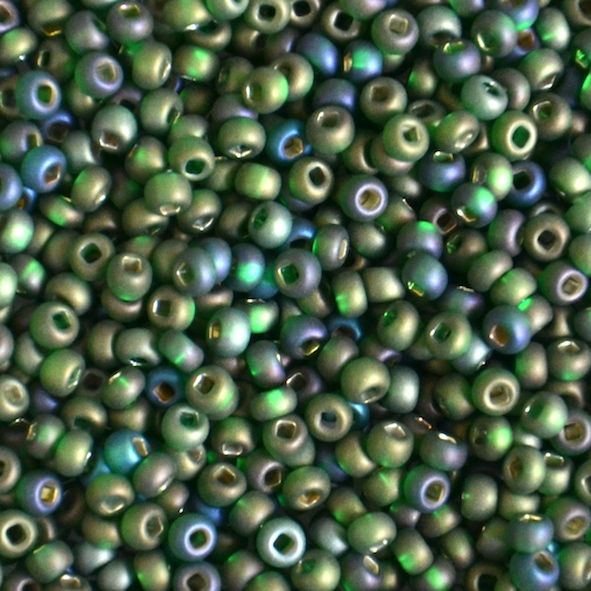 RC672 Size 10 Frost Silver Lined Emerald AB Seed Beads