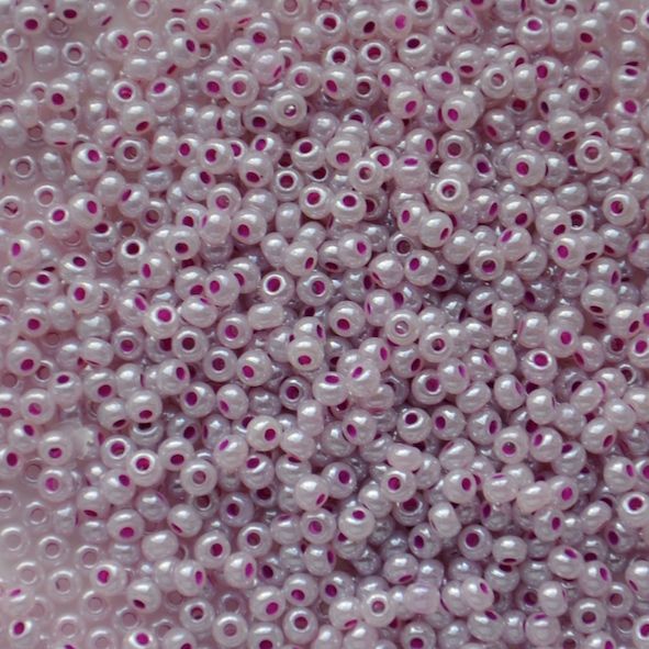 RC859 Ceylon Dusky Lilac Size 10 Seed Beads