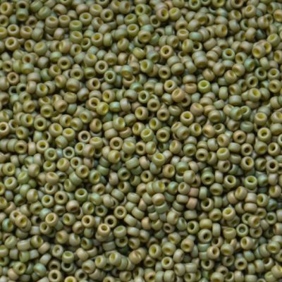 15-2033 Matt Metalic Lt Yellow/Green Size 15 Seed Beads