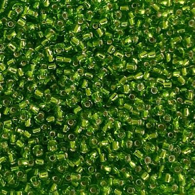 RC8-2423 SL Lime Size 8 Seed Beads