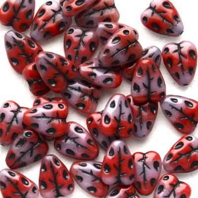 Dip569 12x10mm red and lilac marbled heart bead.  Pack of 40