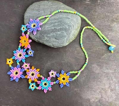 Flower Power Necklace Kit