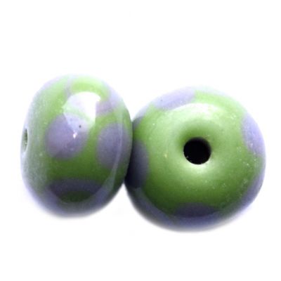 GL6552 Soft Green and Lilac Dots and Circles Beads