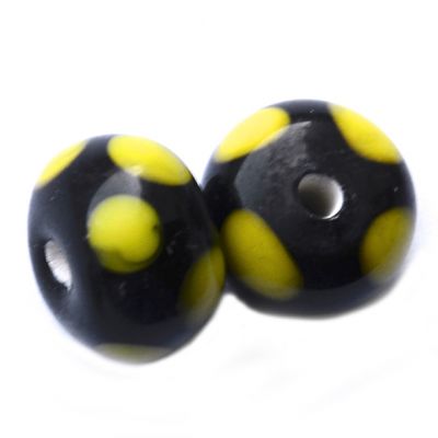 GL6574 Black and Yellow Beads
