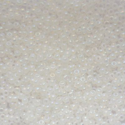 RC017 Alabaster AB Size 10 Seed Beads
