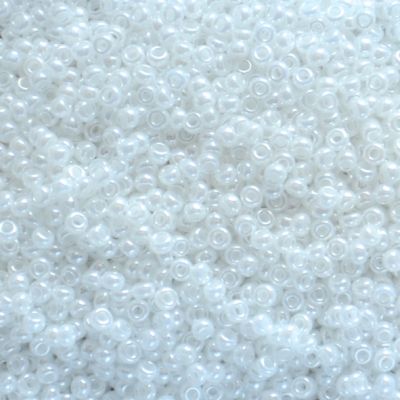 RC11-0528 White Ceylon Size 11 Seed Beads
