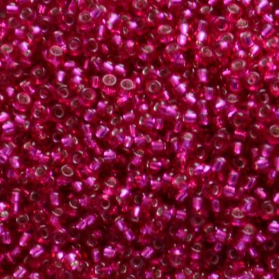 RC11-1436 SL Raspberry Size 11 Seed Beads