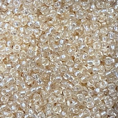 RC132 Apricot Pearl Pastel Lining Size 8 Seed Bead