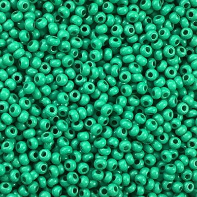 RC619 Terra Matt Green Size 10 seed beads
