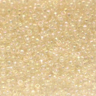 RC8-2442 Crystal Ivory Gold Lstr Size 8 Seed Beads