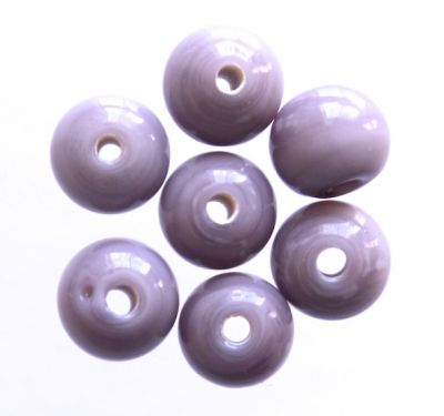 GL6444 8mm Opaque Lilac Round