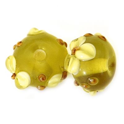 GL6606 Soft Yellow Bead with Raised Flowers