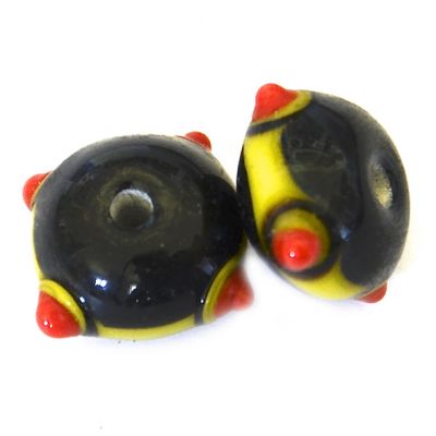 GL6635 Black Bead with Yellow Ring and Red Dots