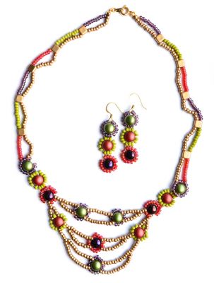 Karakul Necklace and Earrings with Gold Bead Pack