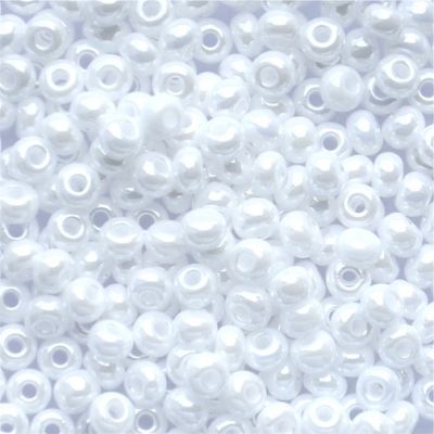 RC062 White Pearl Size 6 Seed Beads