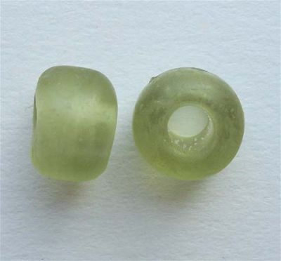 GL0085 10x6mm Frosted Olive Pony Bead