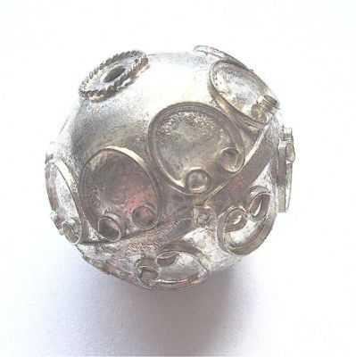 MB150 30mm Decorated Antique Silver Metal Bead