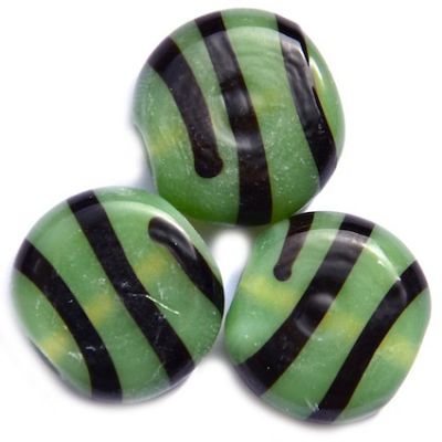 GL2354 Soft Green Striped Disc Bead
