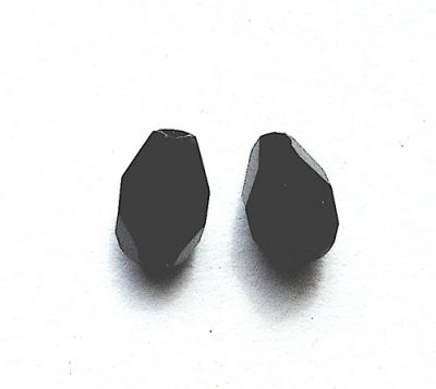 FD703 7x5mm Black Faceted Drop